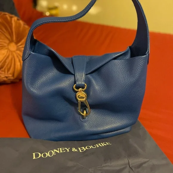 Dooney & Bourke Belvedere Lock Pebble Leather Hobo Shoulder Bag - Picture 2 of 9